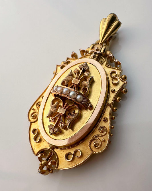 Victorian 15k Yellow Gold Locket