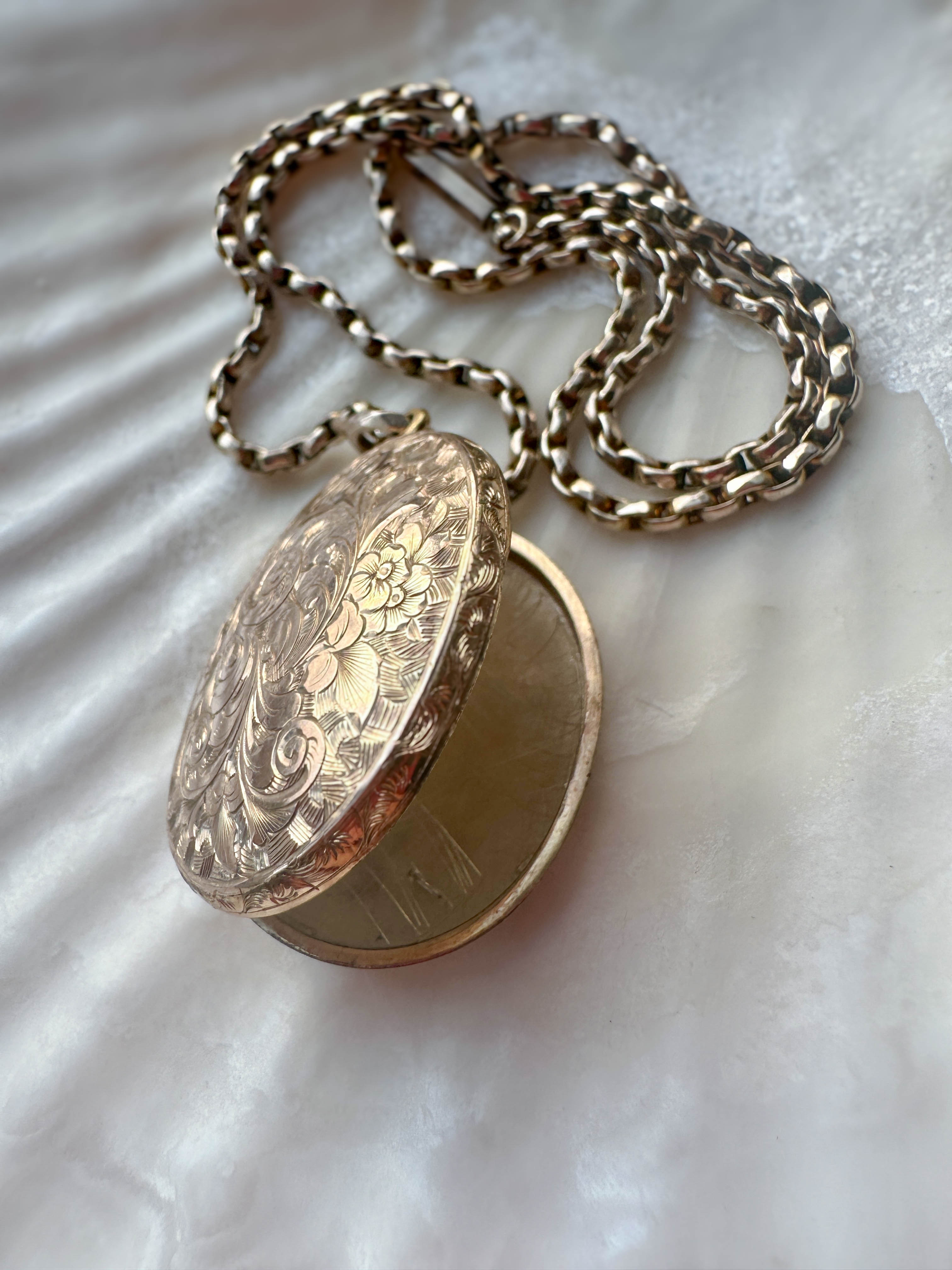 Hotsell Antique gold filled locket