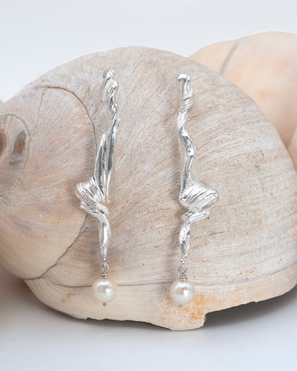 Aurelia Pearl Earrings