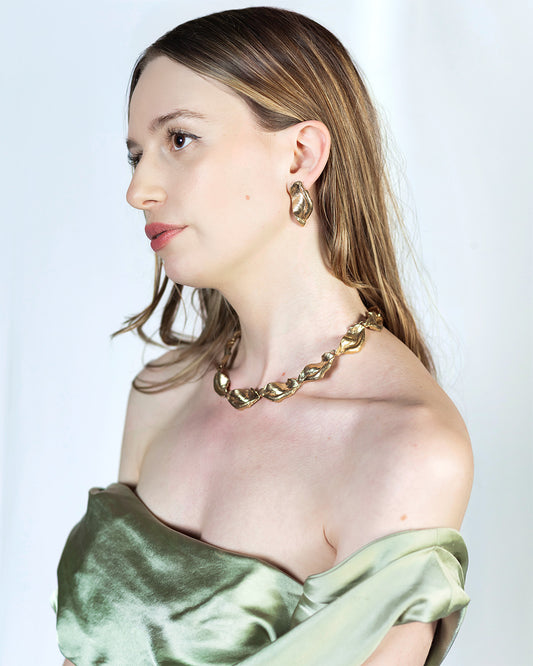 Exalted Venus Necklace